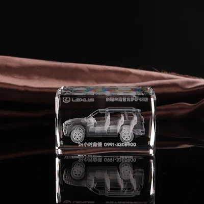 Magnifique modèle de voiture laser 3D en verre de cristal, presse-papier