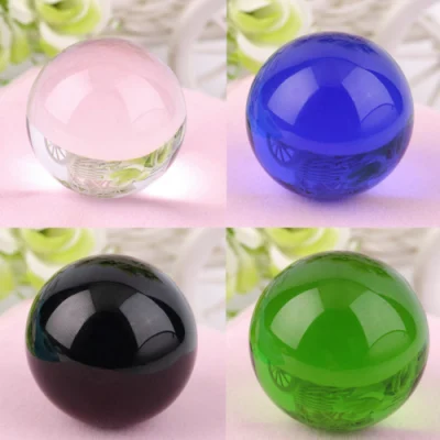 Sphère en verre de boule de cristal magique claire colorée asiatique